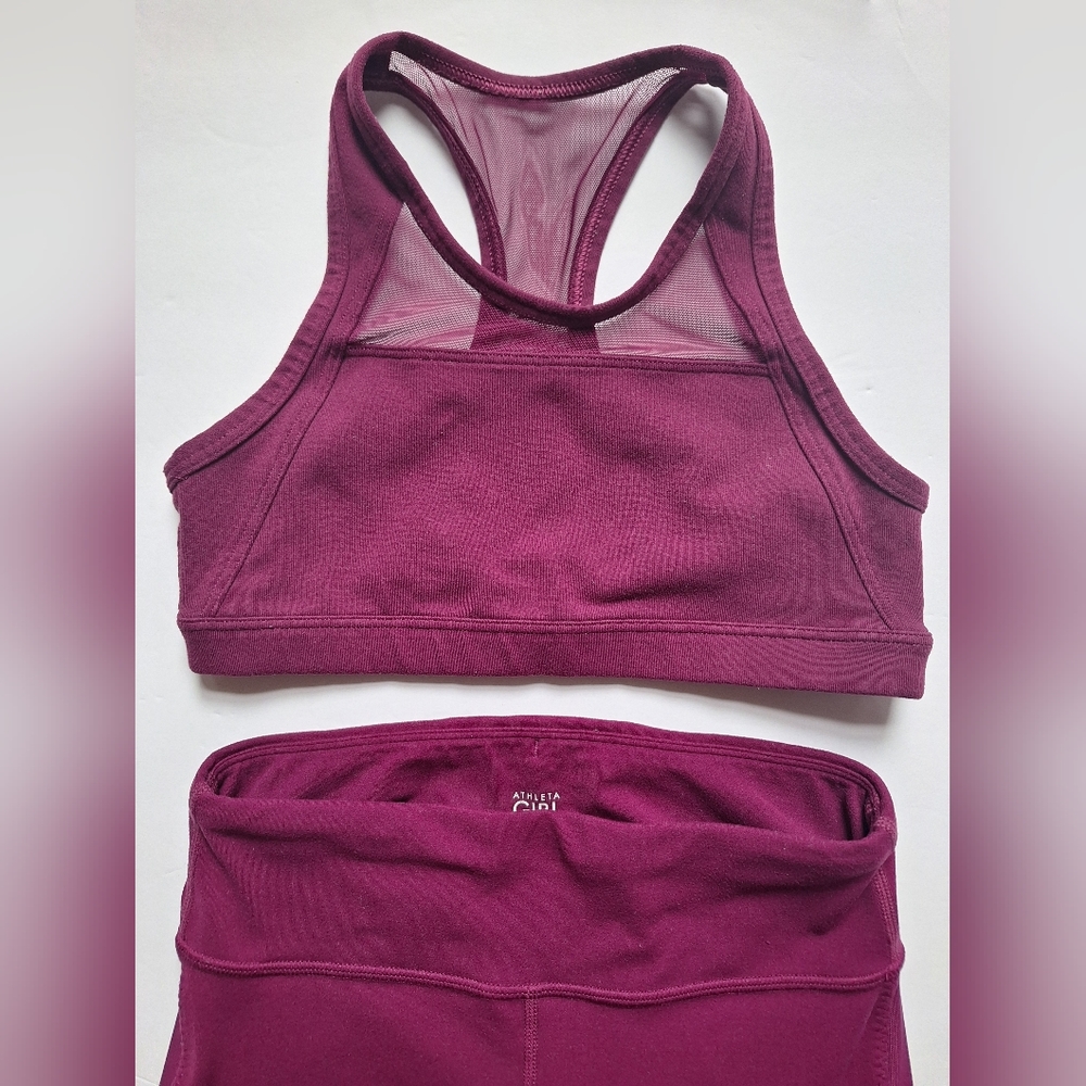 Athletaβ Speed Racer Bra & Ready Set Capri - Picture 2 of 7